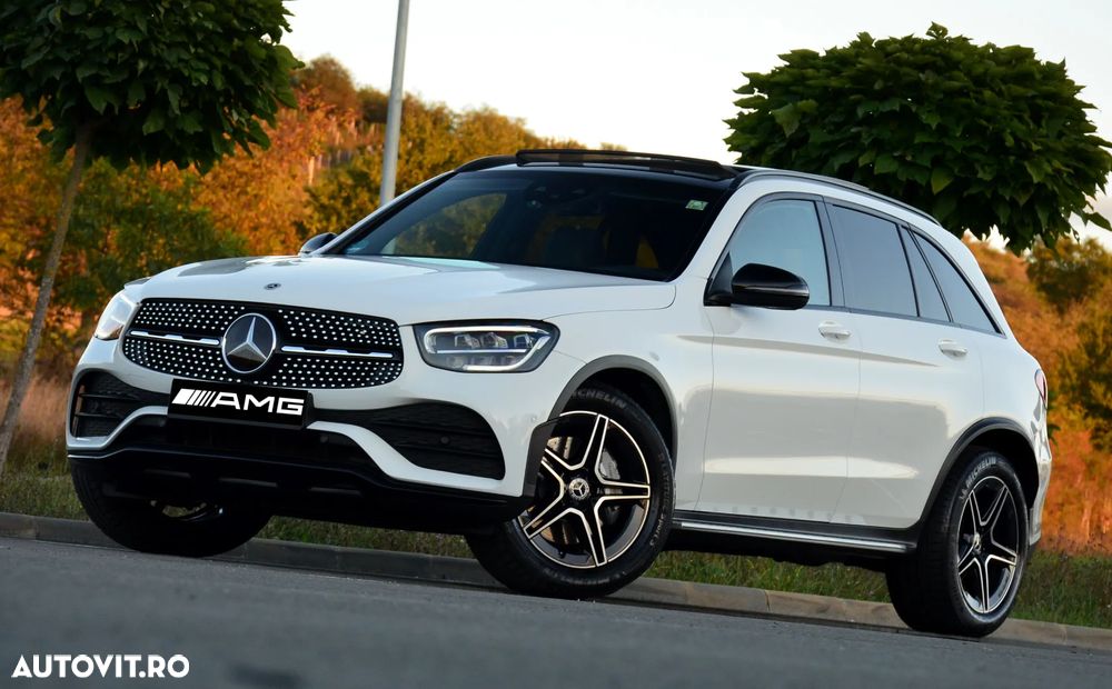 Mercedes-Benz GLC 220 d 4Matic 9G-TRONIC AMG Line Plus - 23