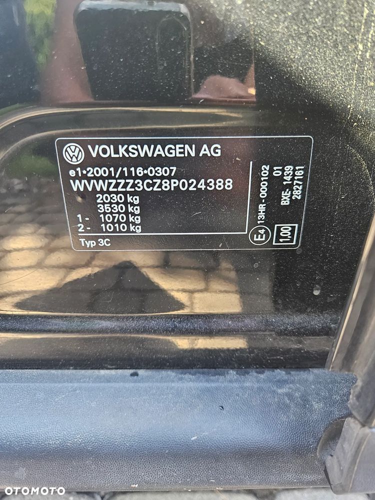 Volkswagen Passat 1.9 TDI Comfortline - 11