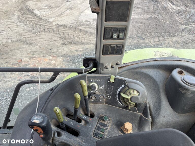 Claas Ares 557 - 9