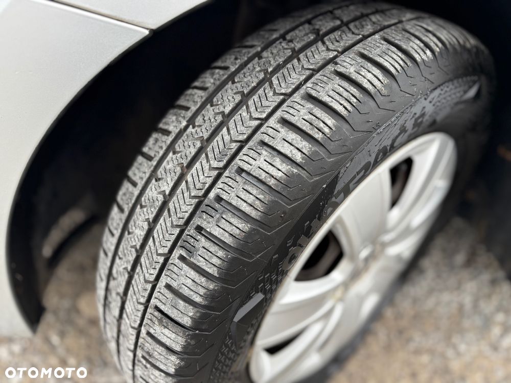 Volkswagen Polo - 18