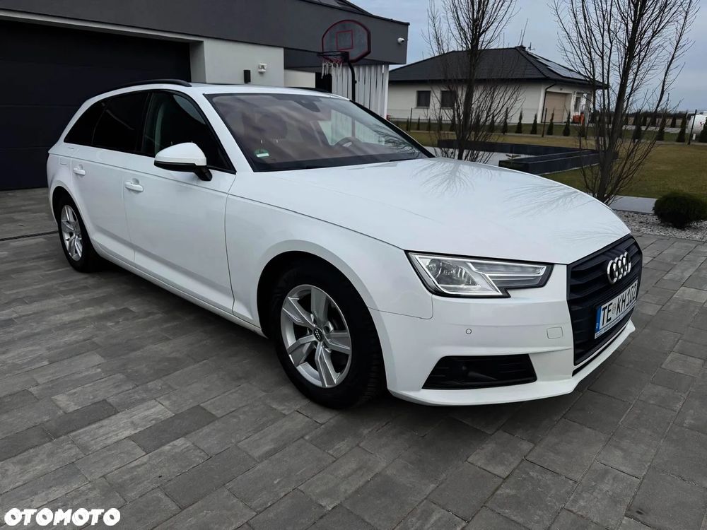 Audi A4 Avant - 10