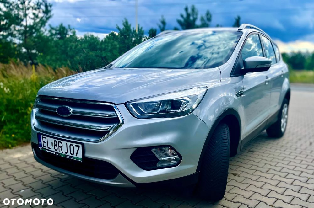 Ford Kuga 1.5 EcoBoost FWD Titanium ASS - 3
