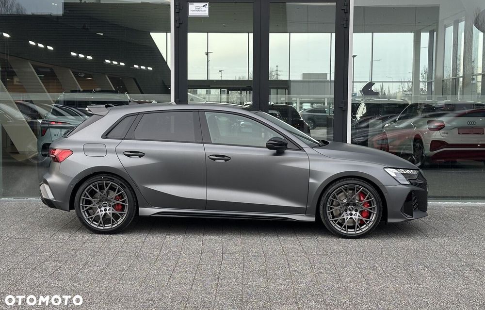 Audi RS3 Sportback - 4