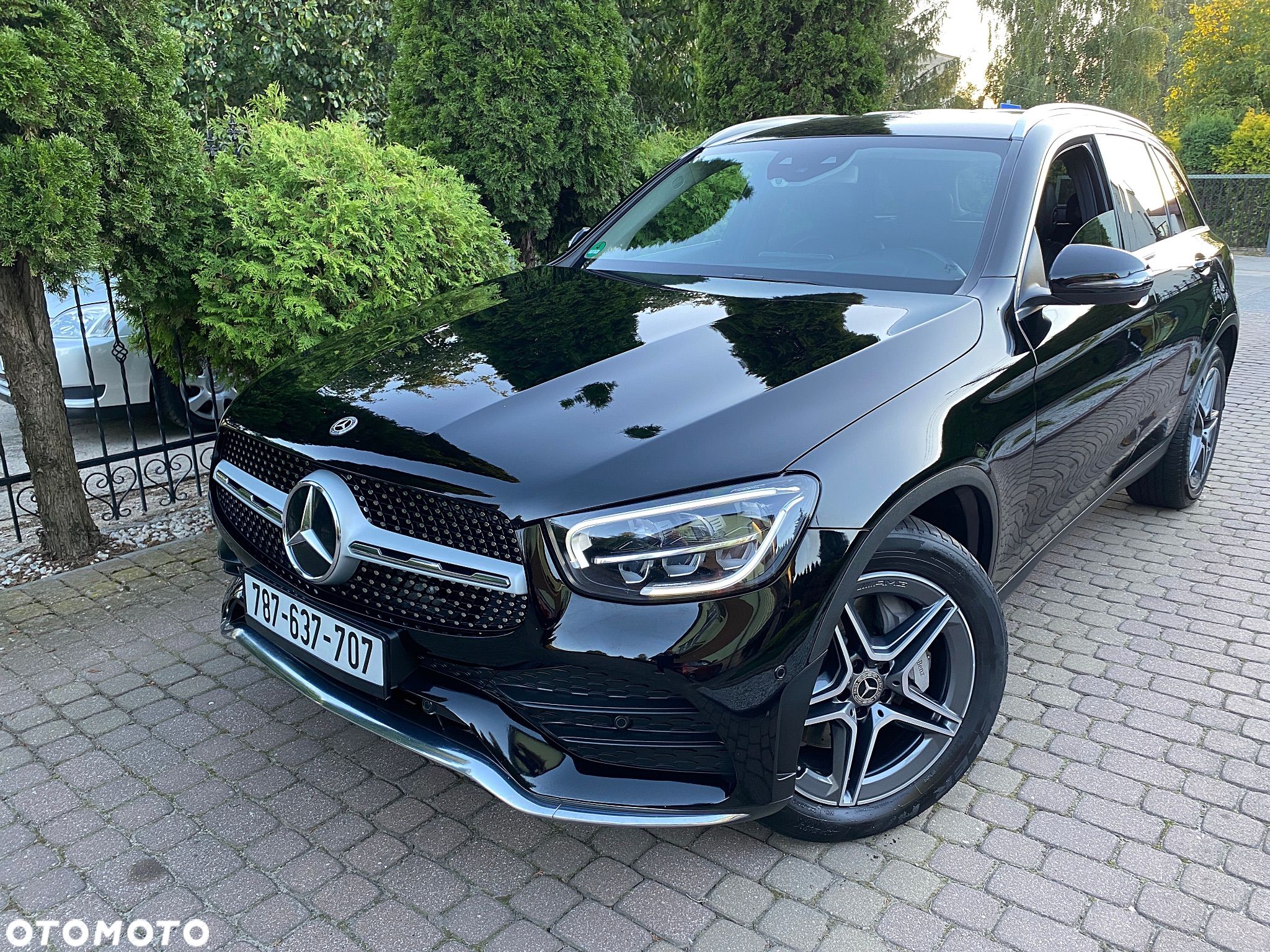 Mercedes-Benz GLC 220 d 4Matic 9G-TRONIC AMG Line - 1
