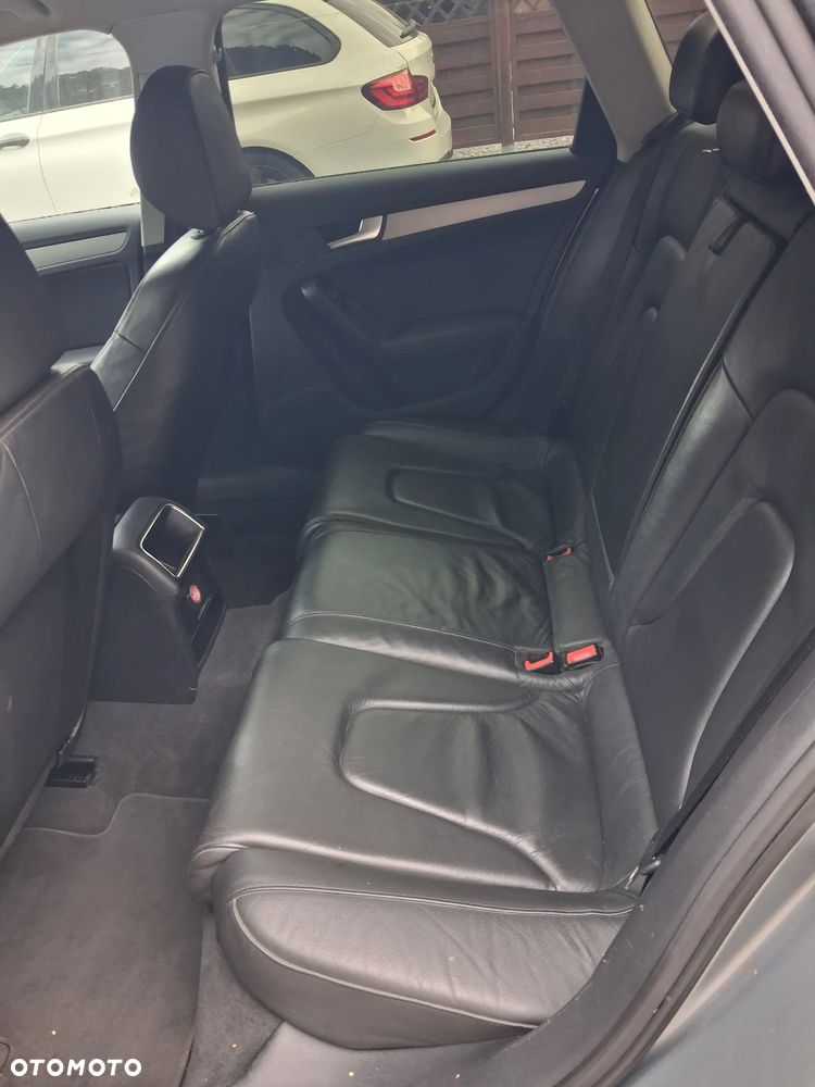 Audi A4 Avant - 23