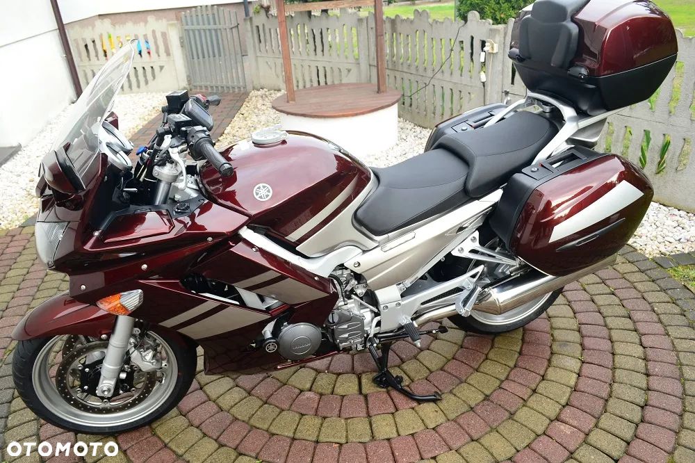 Yamaha FJR - 31