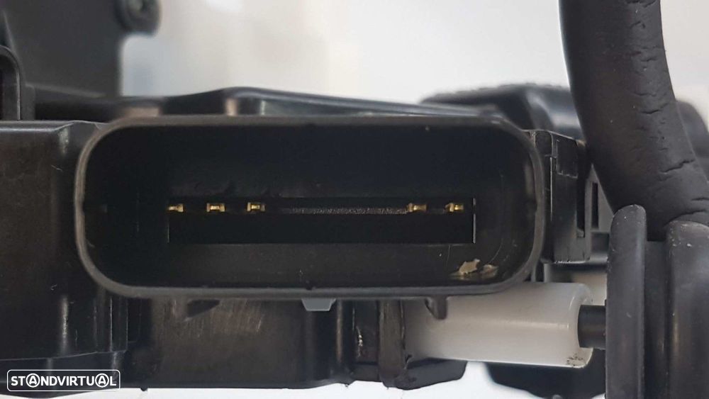 FECHADURA PORTA FRENTE DIREITA KIA CARENS ( ) CONCEPT - 2