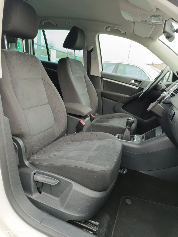 Volkswagen Tiguan 2.0 TDI DPF 4Motion BlueMotion Technology Cup Sport & Style - 22