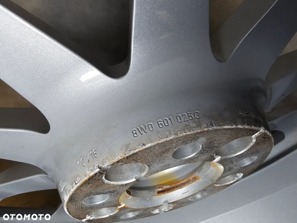 Felgi 17 Audi A4 S4 8W0601025C 7,5x17 ET38 - 8