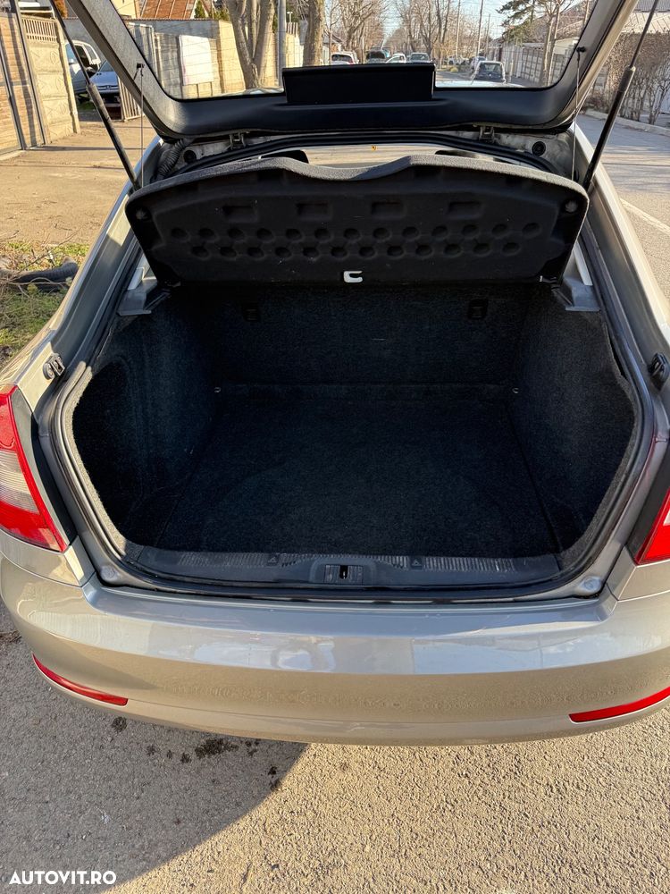 Skoda Octavia 1.4 Active - 12