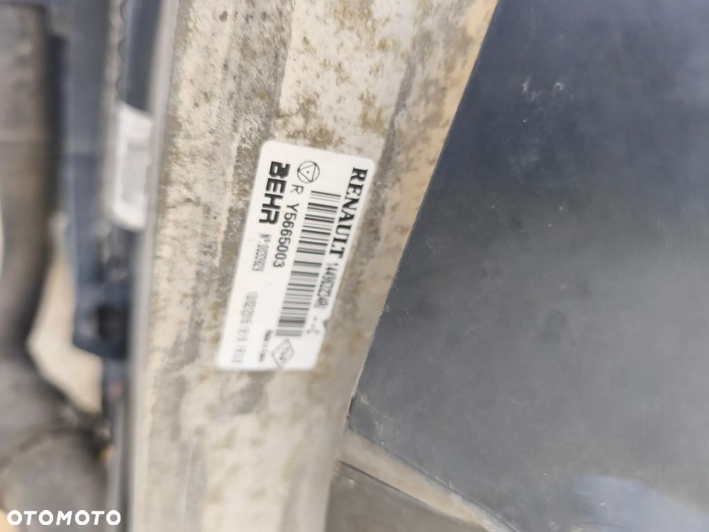 PAS PRZEDNI CHŁODNICE 921205638R 8200418328  RENAULT KANGOO II III - 6