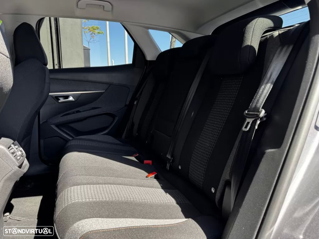 Peugeot 3008 1.5 BlueHDi Active Pack - 20