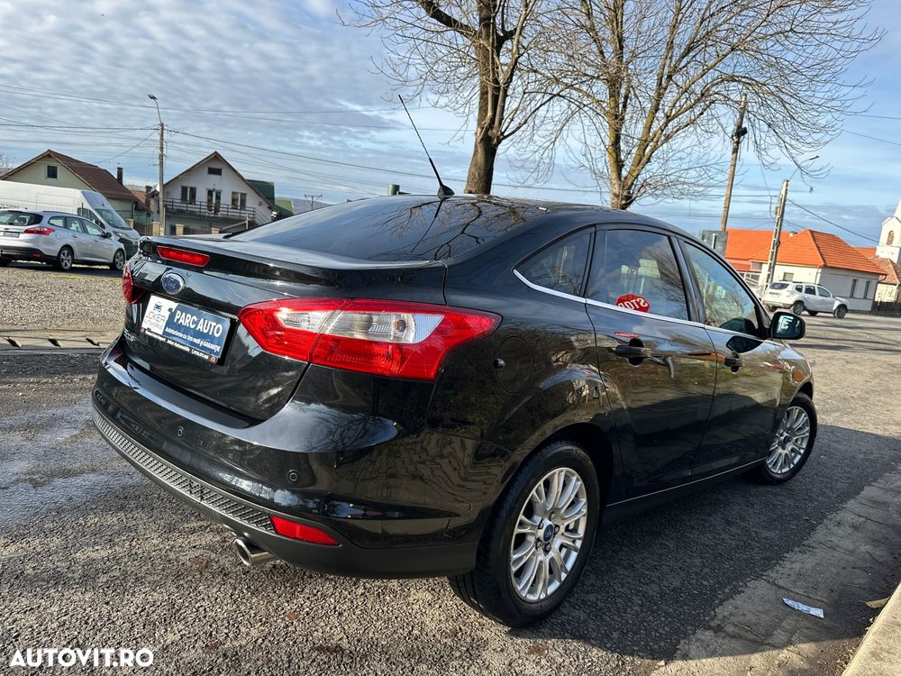Ford Focus 2.0 TDCI DPF Titanium - 5