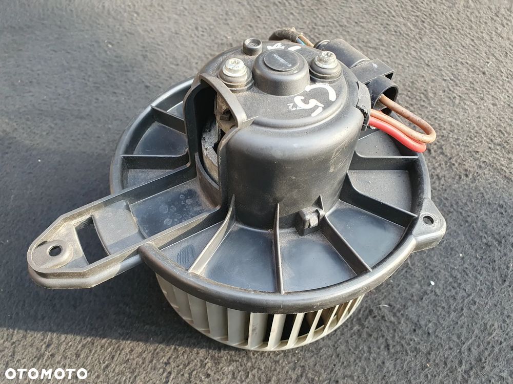 AUDI A6 C5 WENTYLATOR DMUCHAWA NAWIEWU MF016070-0361 MF016070-0362 4B1820021B 0130111202 BOSCH POSI - 8