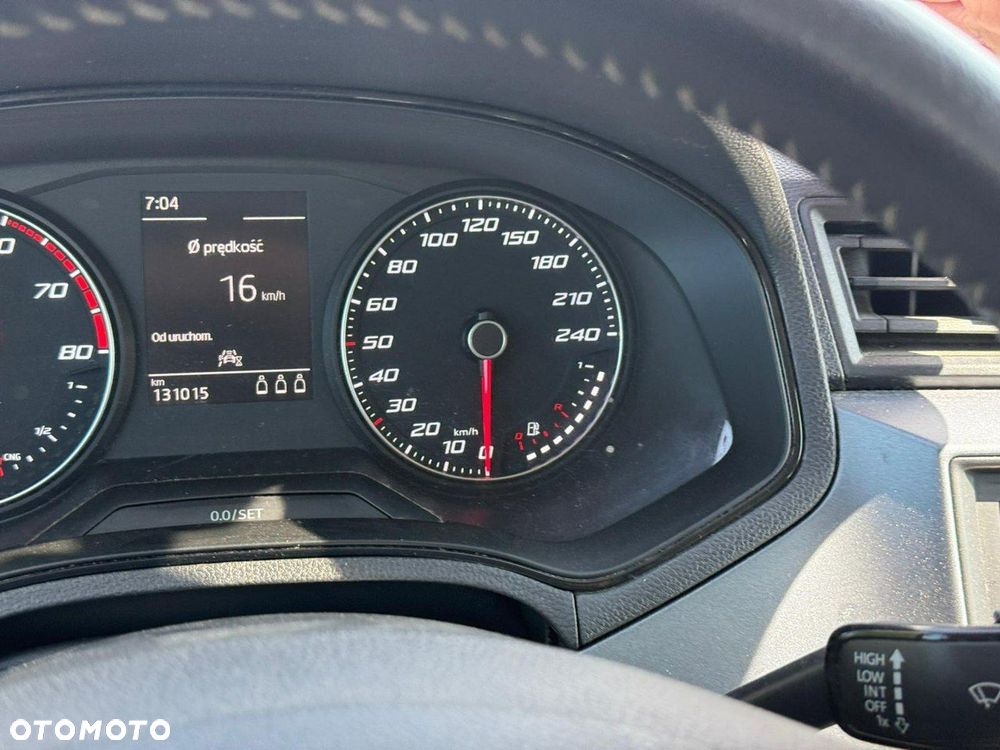 Seat Arona - 32