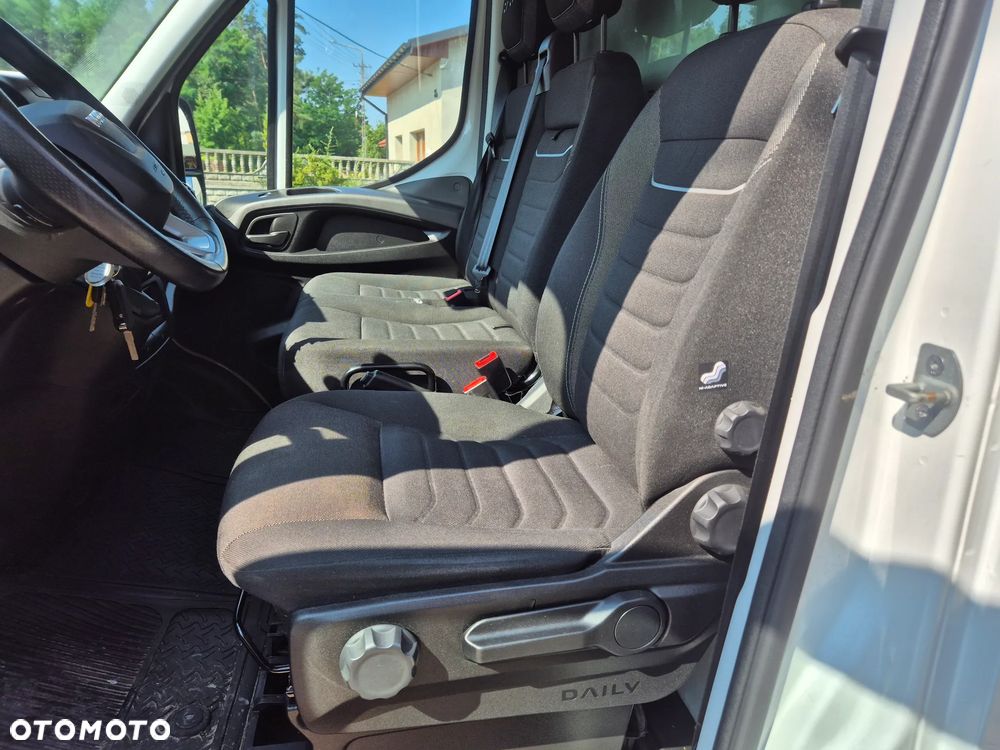Iveco DAILY 35S16 KONTENER 4.30  TEMPOMAT KLIMA 98.000KM JAK NOWY RADARY - 15