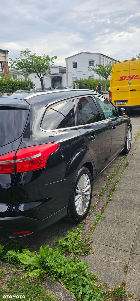 Ford Focus 1.0 EcoBoost Titanium - 6