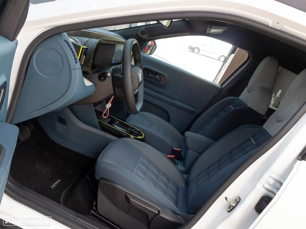 Fiat Grande Panda 1.2 Hybrid La Prima eDCT - 16