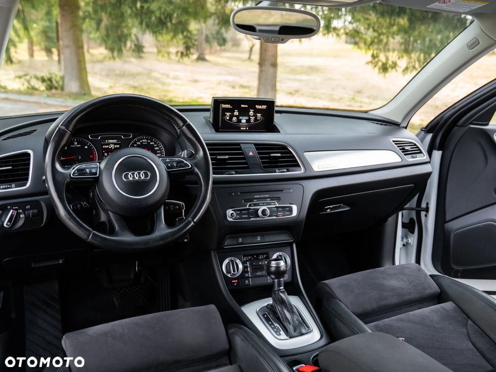 Audi Q3 2.0 TDI Quattro S tronic - 29