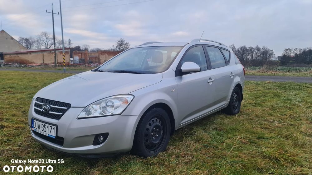 Kia Ceed 2.0 crdi Optimum - 4