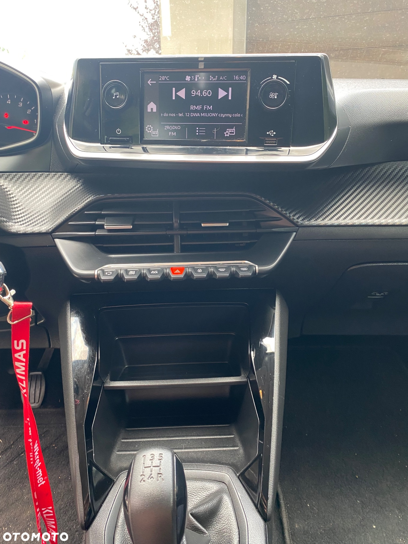 Peugeot 208 1.2 PureTech Style S&S - 10