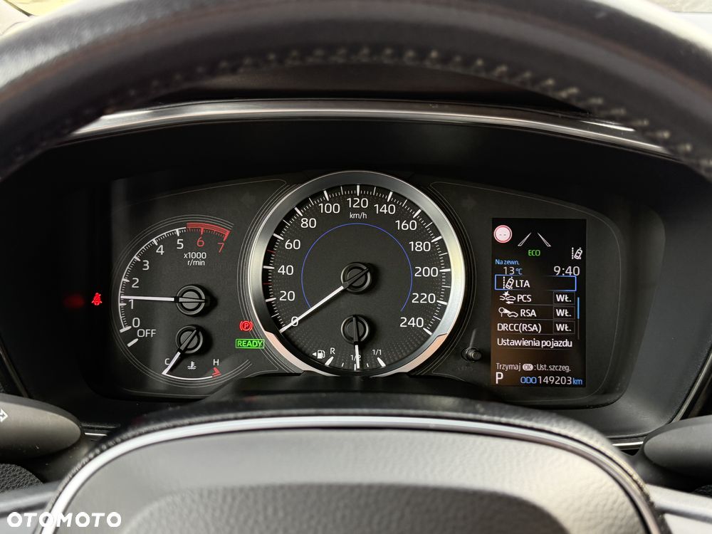 Toyota Corolla 1.8 Hybrid Comfort - 30