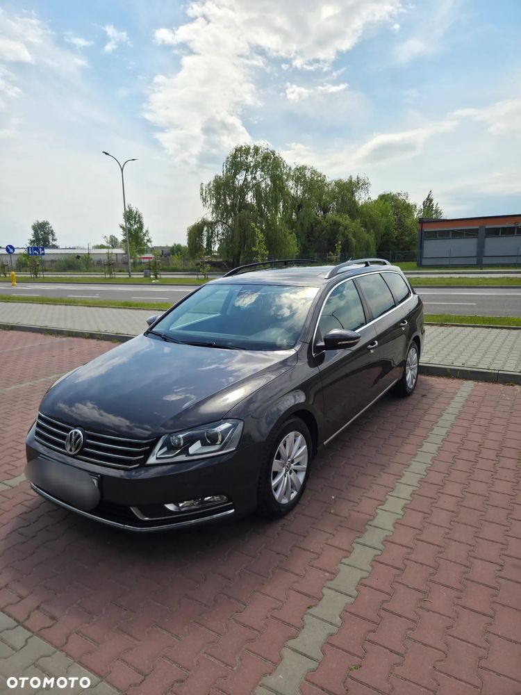 Volkswagen Passat 2.0 TDI Comfortline DSG - 1