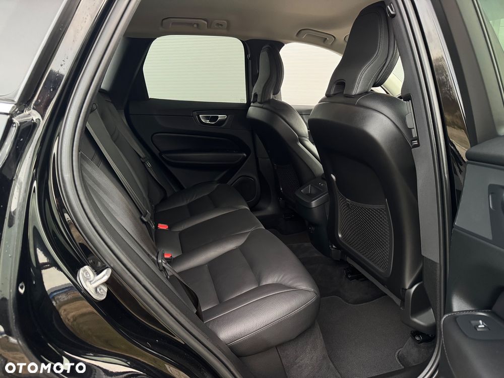 Volvo XC 60 B4 D Geartronic Inscription - 22