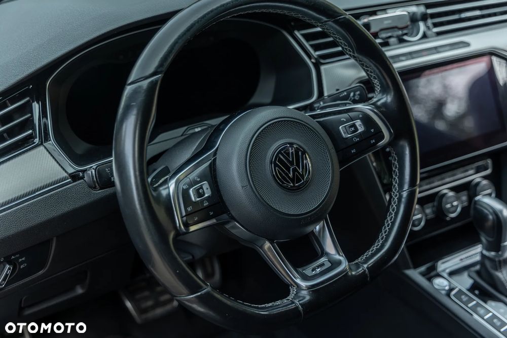 Volkswagen Arteon 2.0 TDI Bi-Turbo SCR 4Mot R-Line Edition DSG - 24