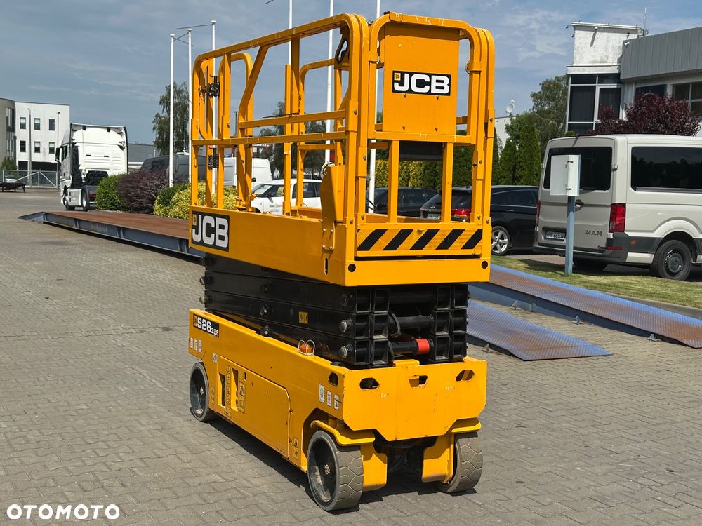 JCB ACCESS S2632E - 5