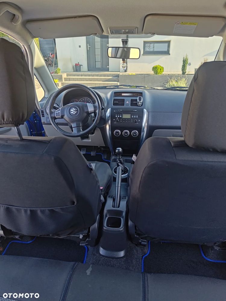 Suzuki SX4 - 18