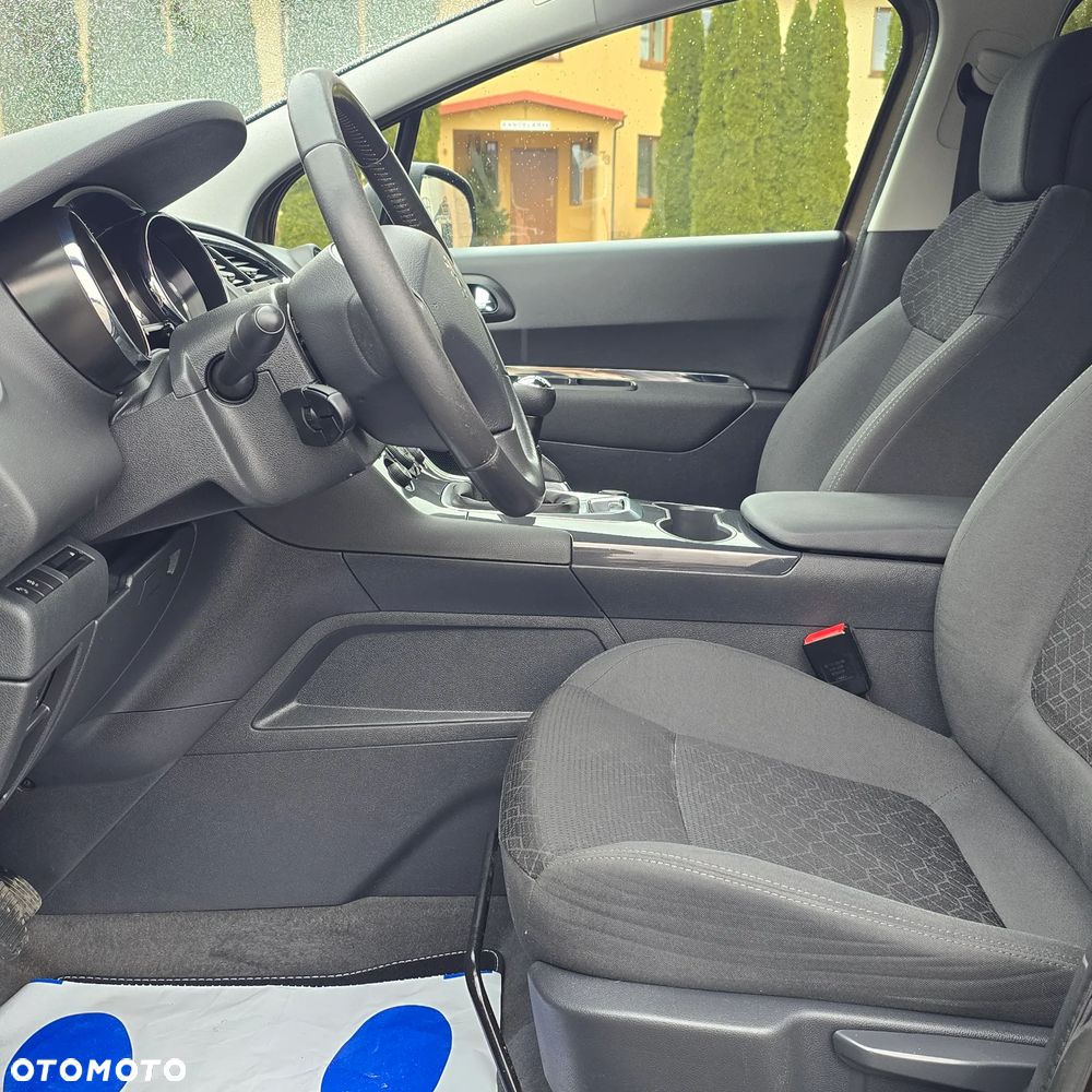 Peugeot 3008 120 VTi Premium - 27