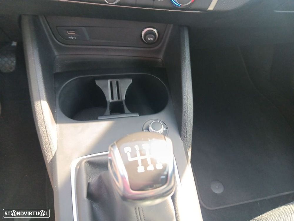 Audi Q2 30 TDI Advanced - 22