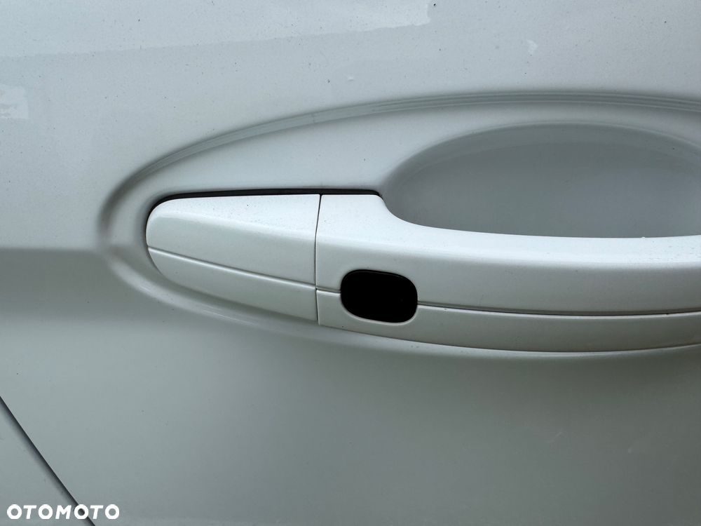 Ford Grand C-MAX 1.6 EcoBoost Titanium - 11