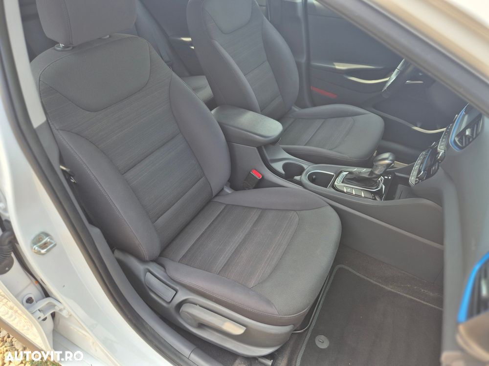 Hyundai IONIQ Hybrid 141CP Highway - 15