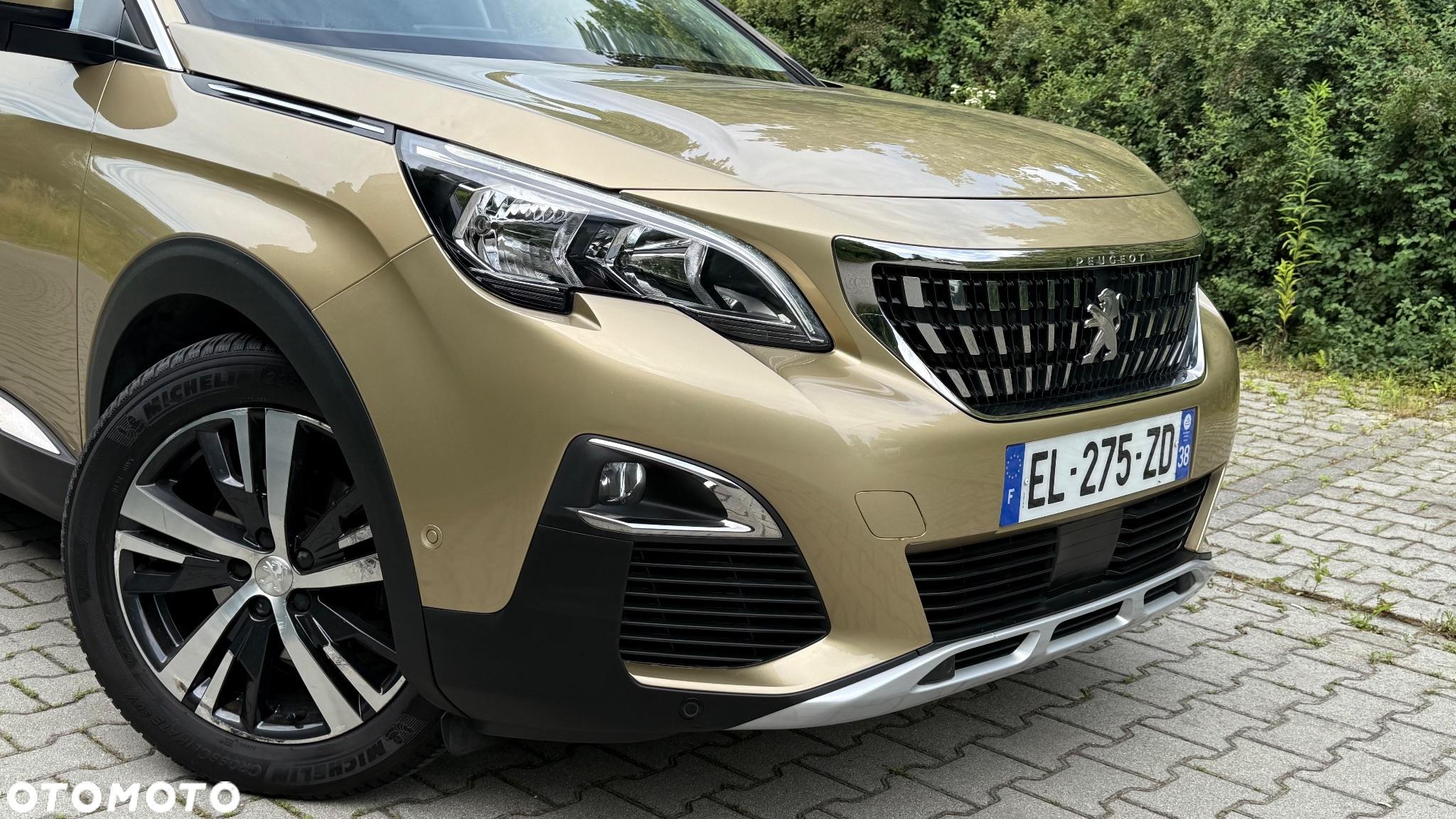 Peugeot 3008 1.6 BlueHDi Allure S&S EAT6 - 12