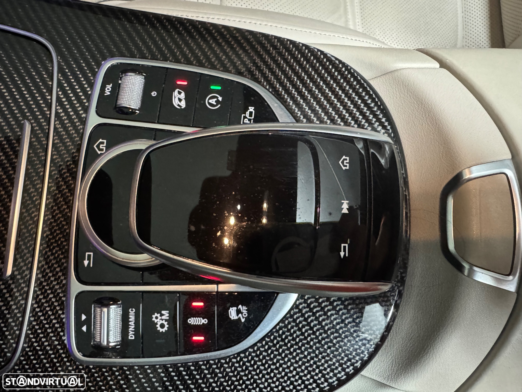 Mercedes-Benz E 63 AMG S 4-Matic+ - 25