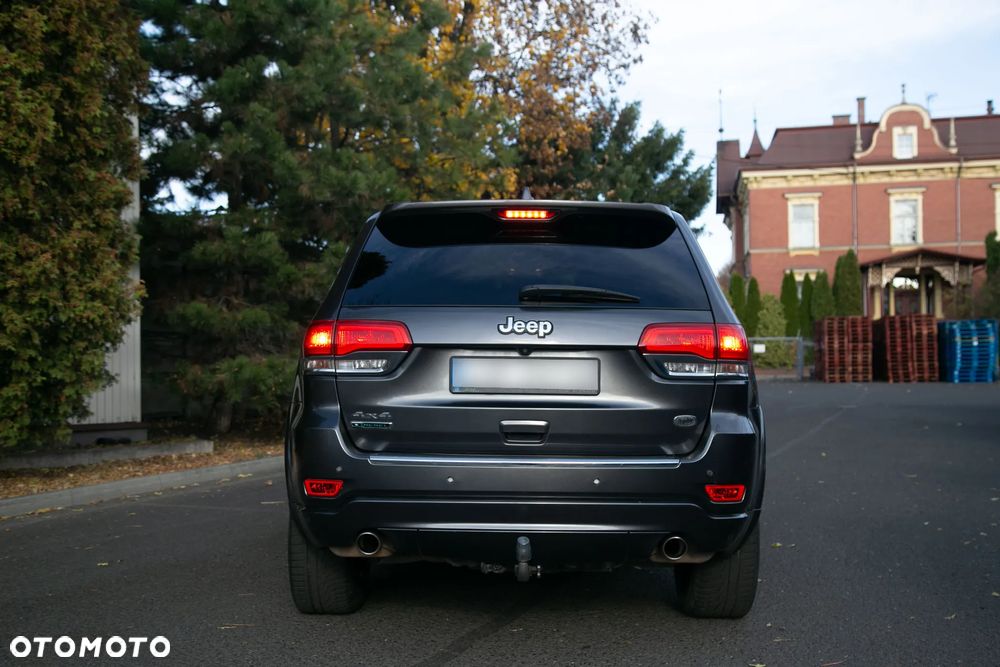 Jeep Grand Cherokee - 8