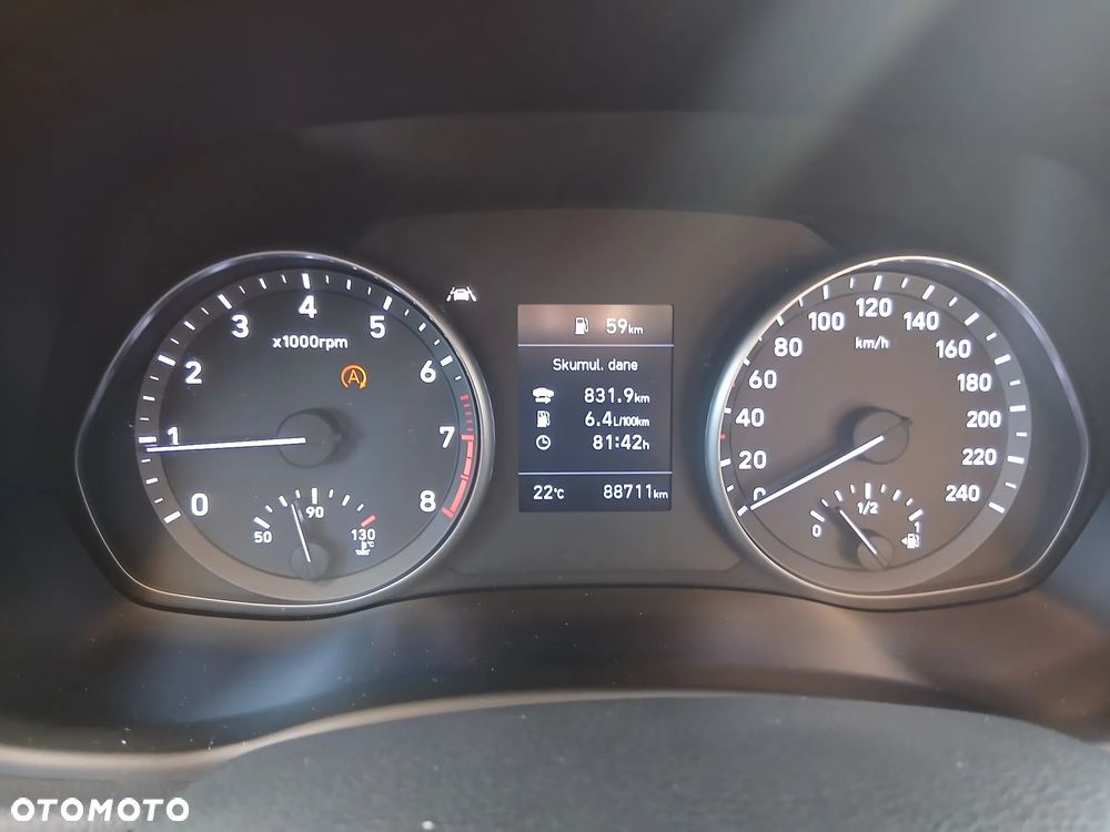 Hyundai i30 1.5 DPI Classic + - 8