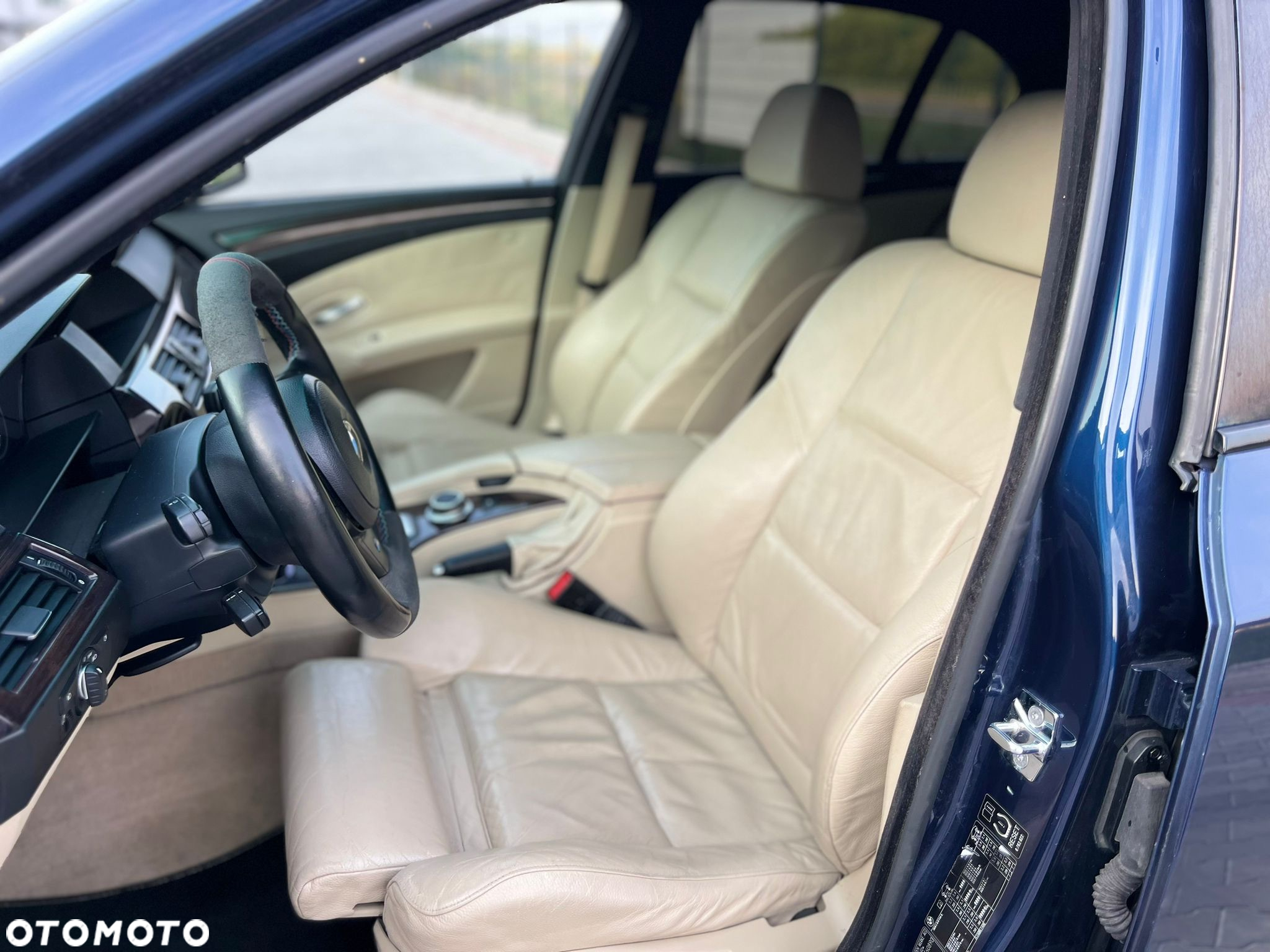 BMW Seria 5 - 12