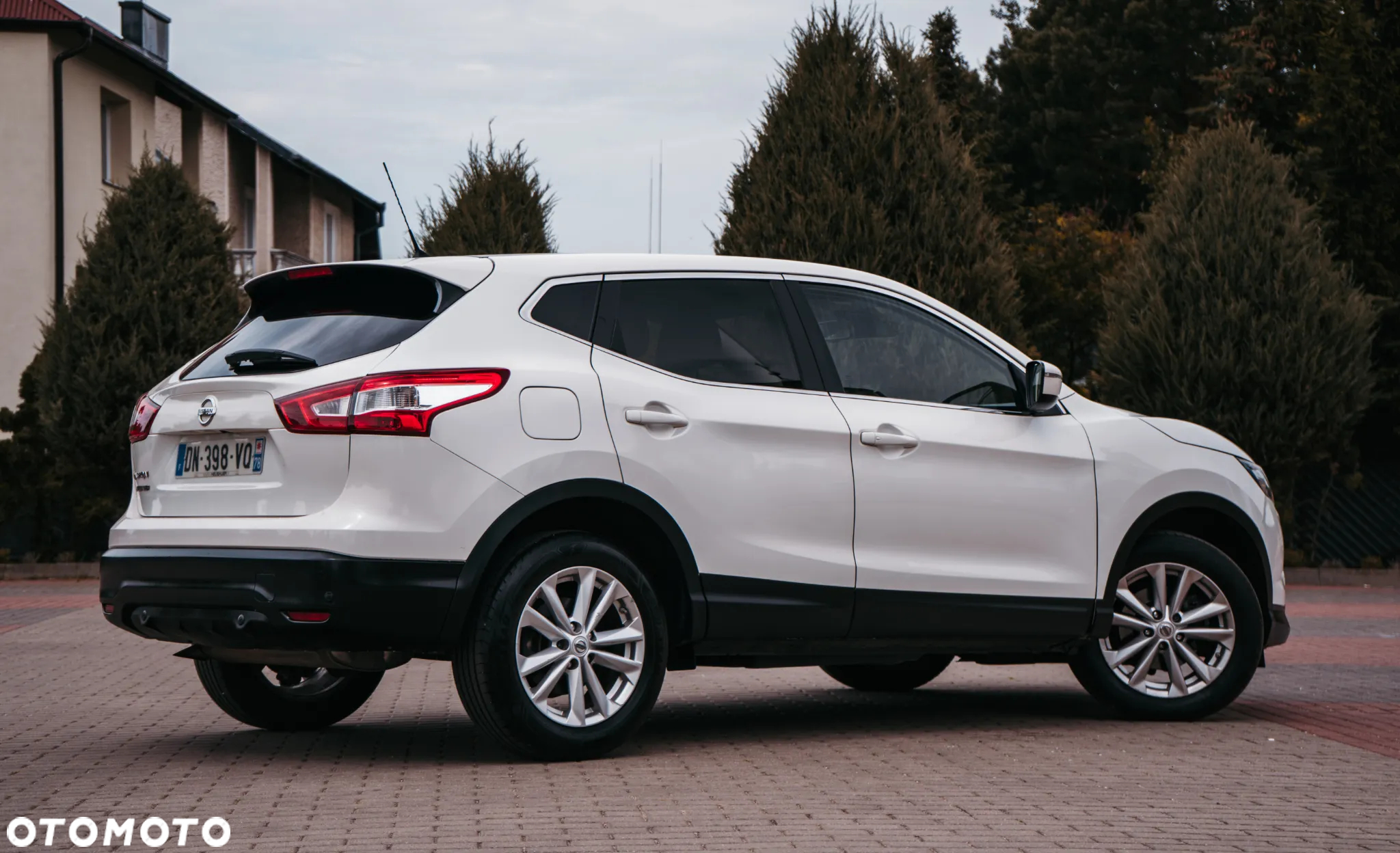 Nissan Qashqai 1.2 DIG-T Tekna - 10