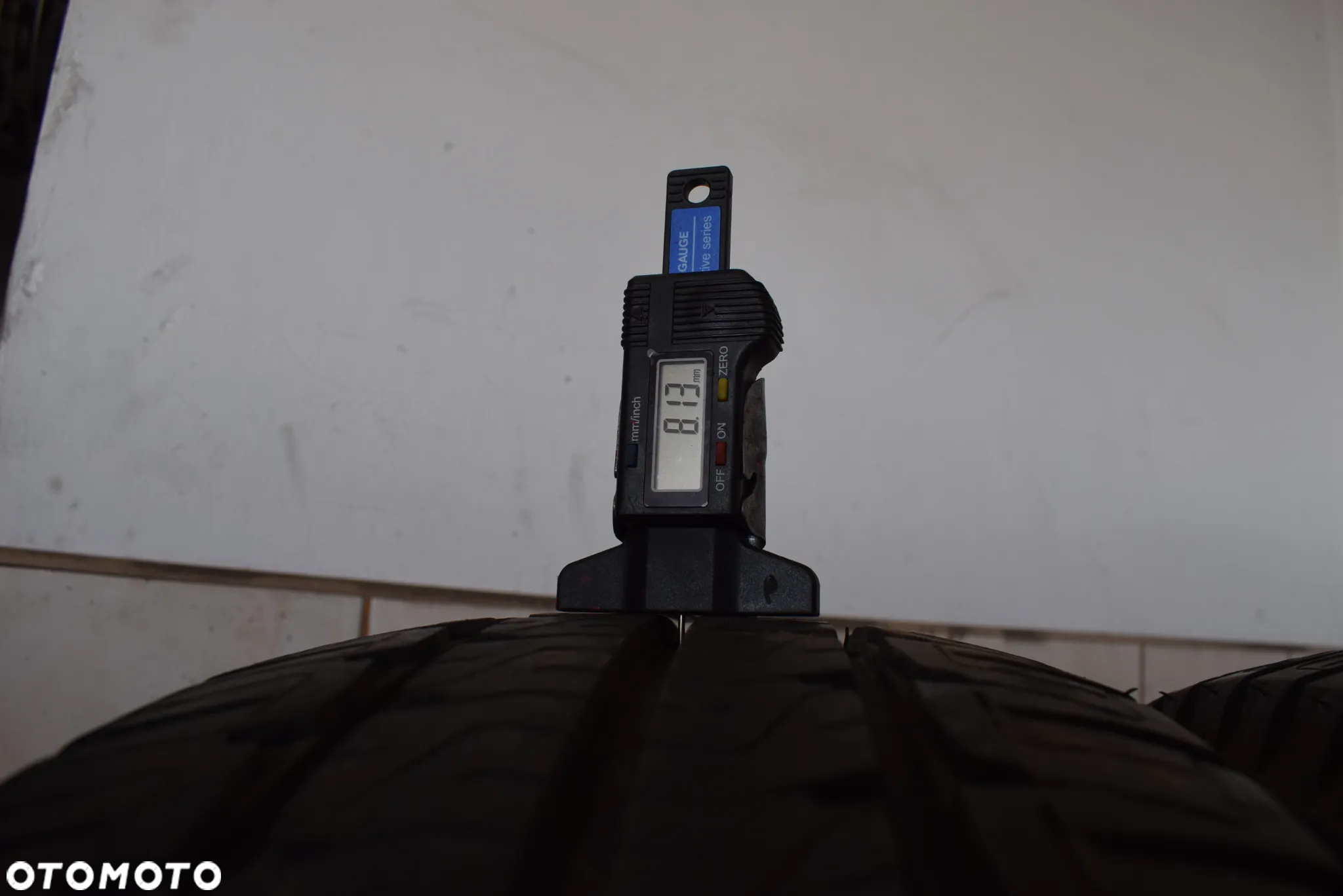 R16C 225/75 Michelin Agilis Camping Cena za parę - 4