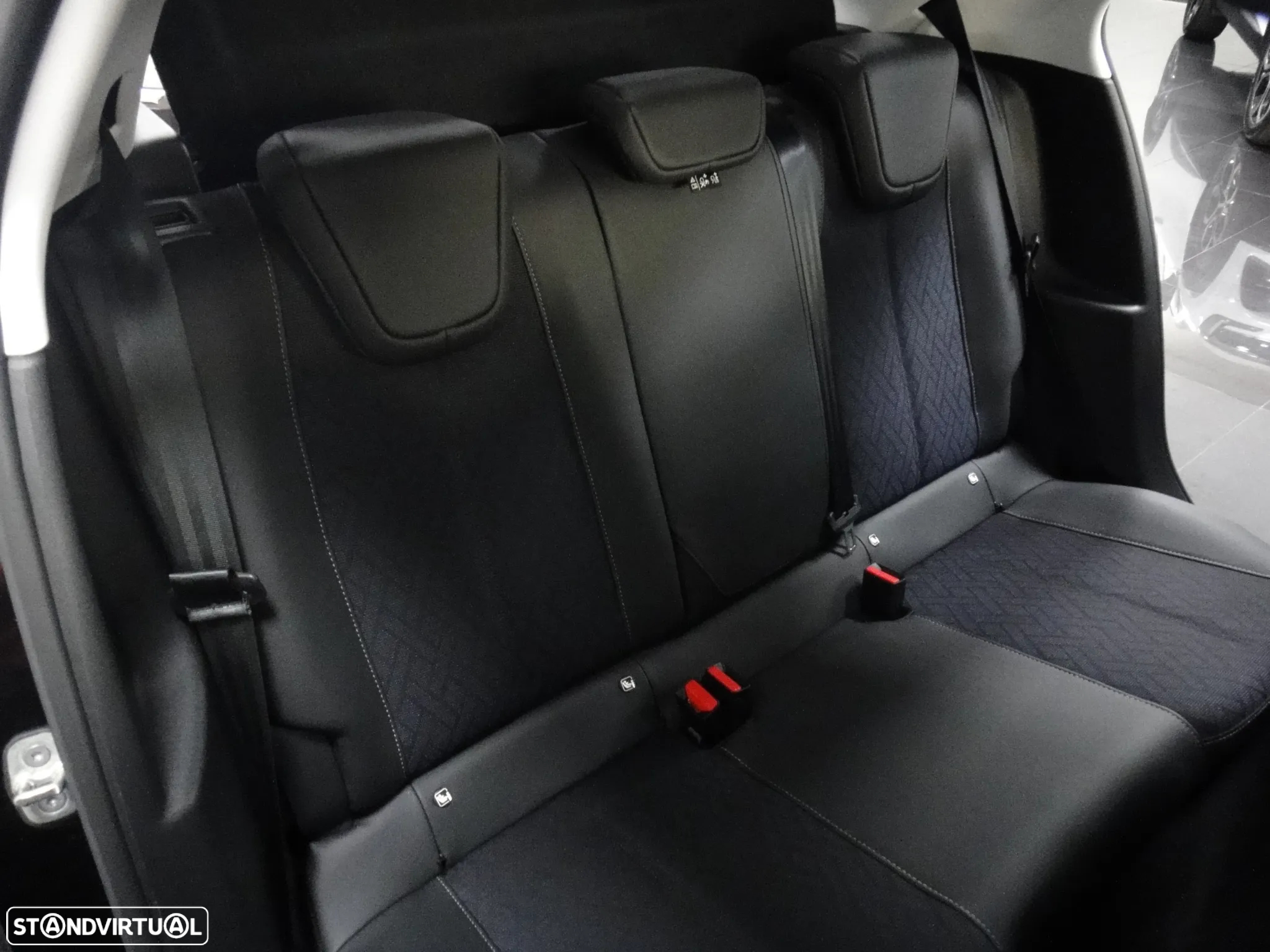 Opel Corsa-e Elegance - 18
