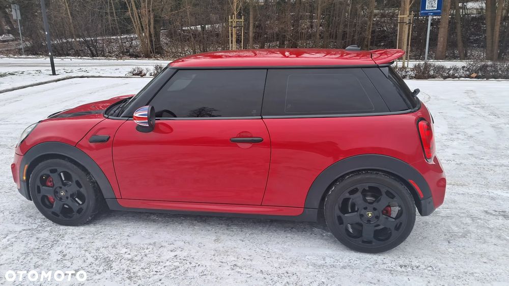 MINI Cooper John Works - 3