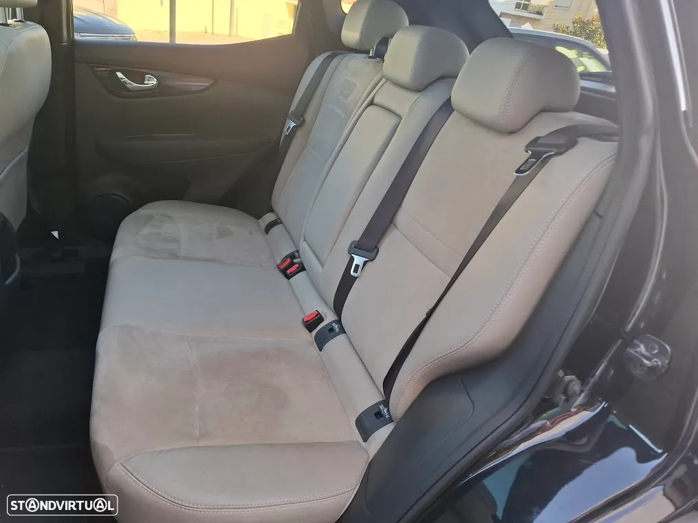 Nissan Qashqai 1.5 dCi Tekna Alcantara - 35