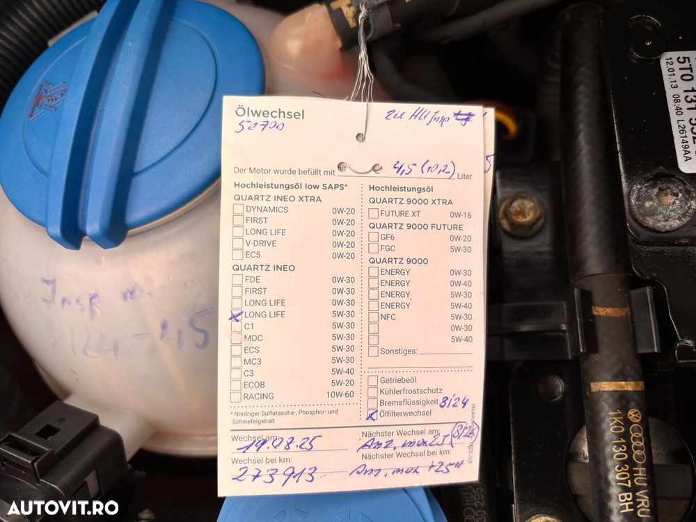 Volkswagen Touran 2.0 TDI DPF Highline - 26