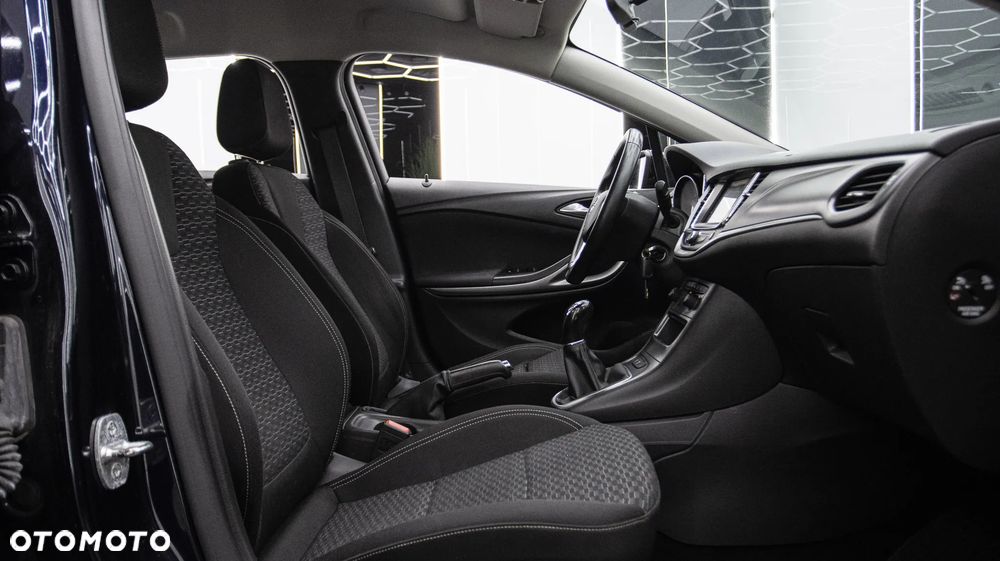 Opel Astra 1.6 CDTI Enjoy S&S - 16