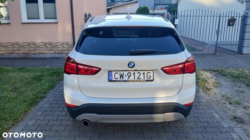 BMW X1 ver-sdrive18d-business-edition - 4