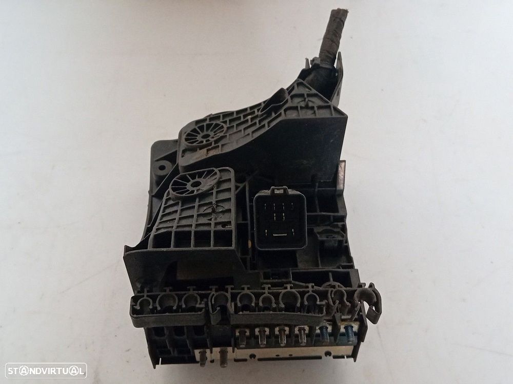 Caixa fusíveis / SAM / BSI VOLKSWAGEN Caddy III Kombi (2KB, 2KJ, 2CB, 2CJ) - 3