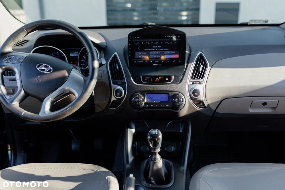 Hyundai ix35 - 10